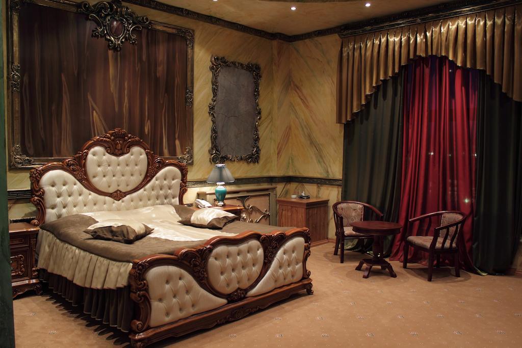 Alexandrapol Palace Hotel Gjumri Værelse billede