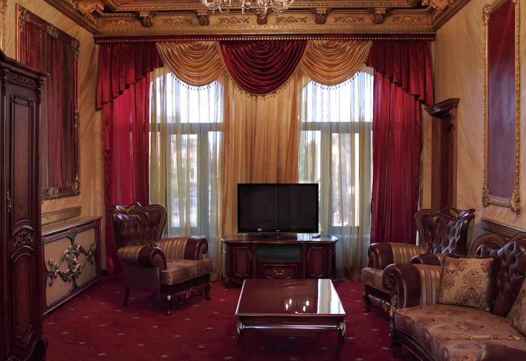 Alexandrapol Palace Hotel Gjumri Værelse billede