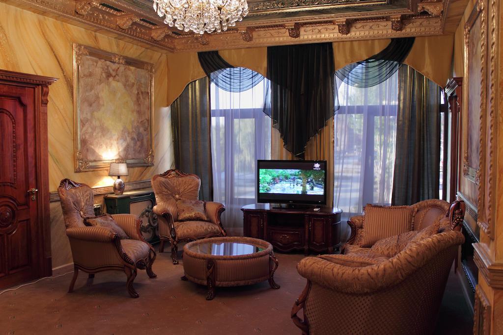 Alexandrapol Palace Hotel Gjumri Værelse billede